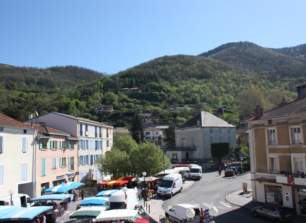 Hotel Le Bellevue Tarascon-sur-Ariège Exteriér fotografie